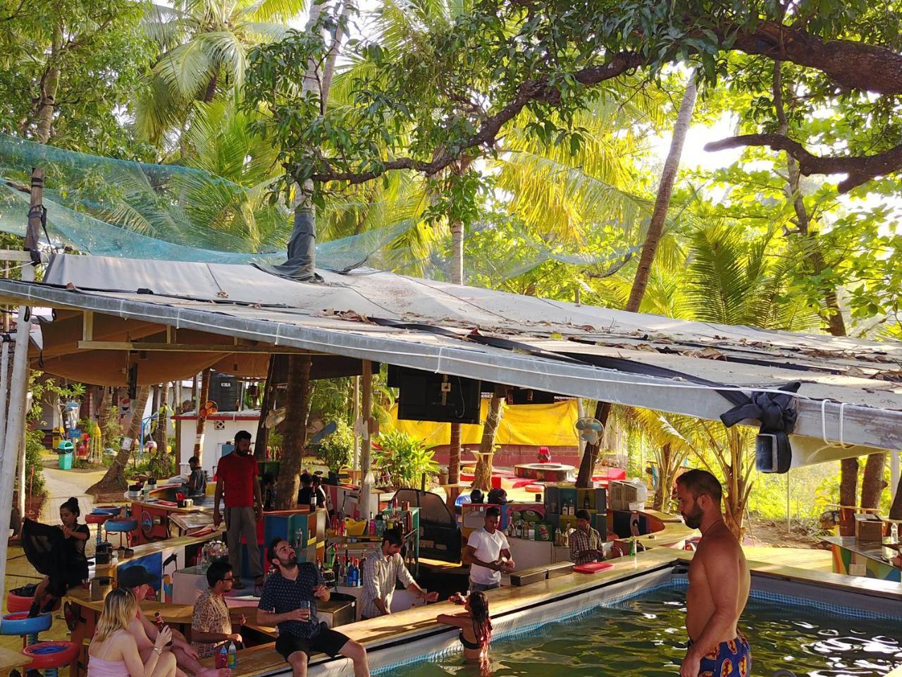 That Crazy Hostel Anjuna Exterior foto